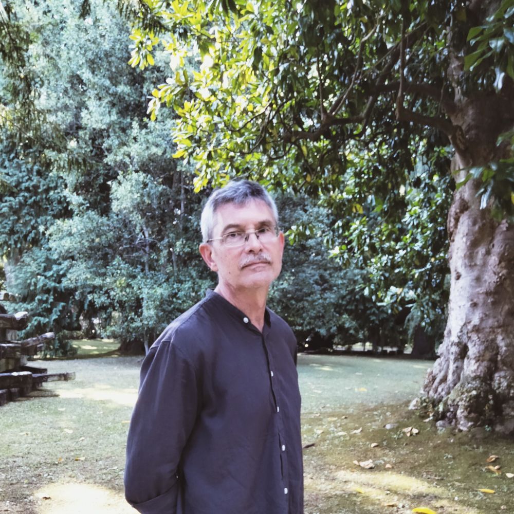 Xandru Fernández