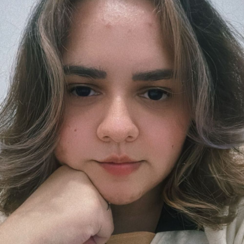 IT'S ME MARY