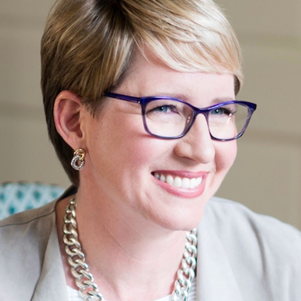 Dr. Amy Tiemann 