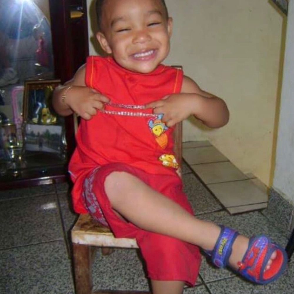 pretinhlindo