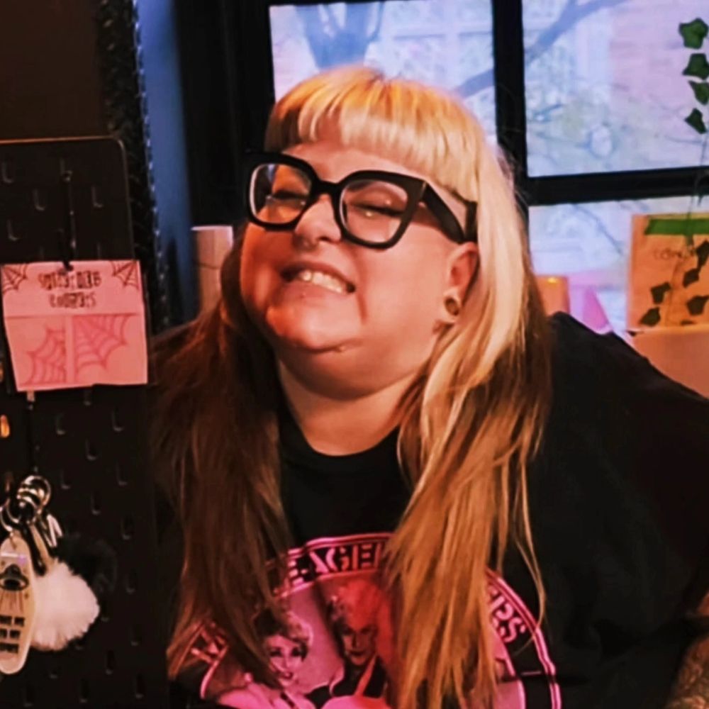 PEW 💖✨️