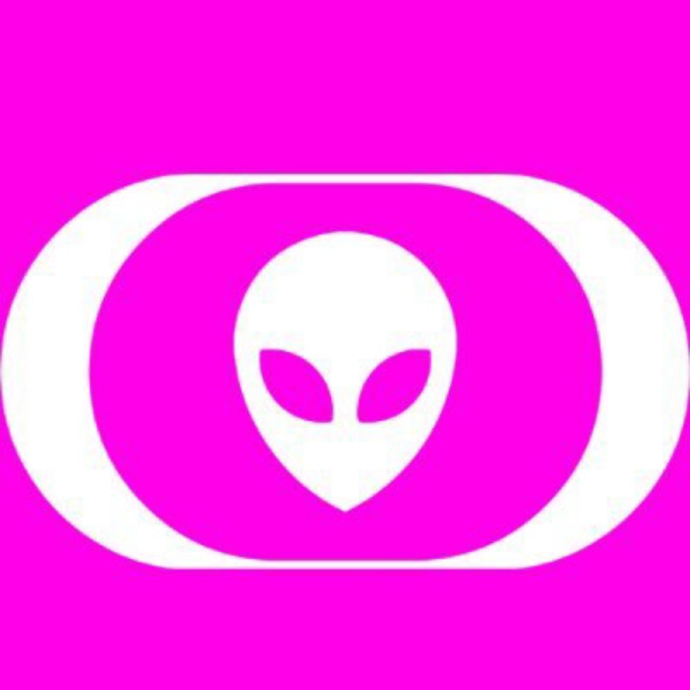 Alienlov3r 👽✨