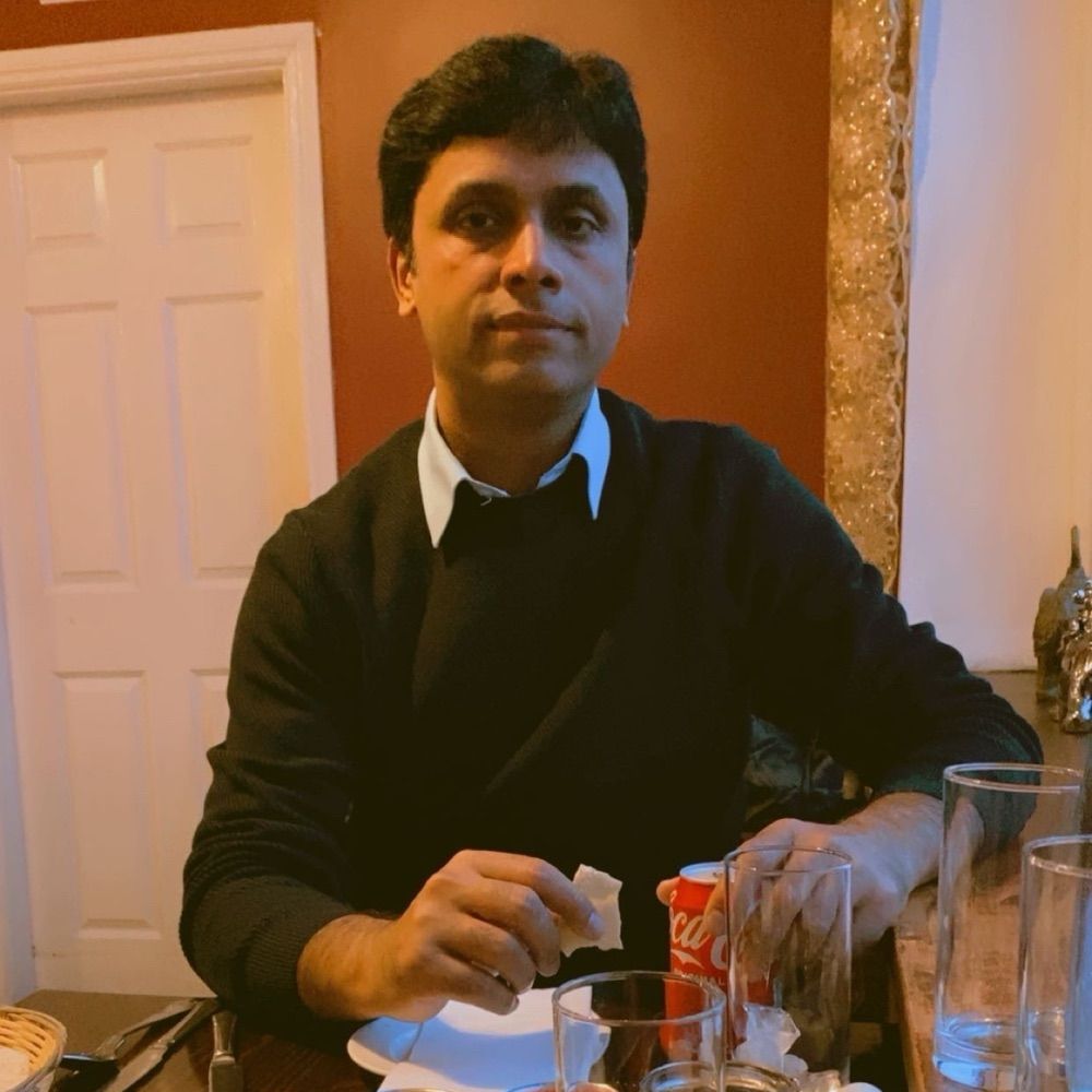 Dr Naeem Rana