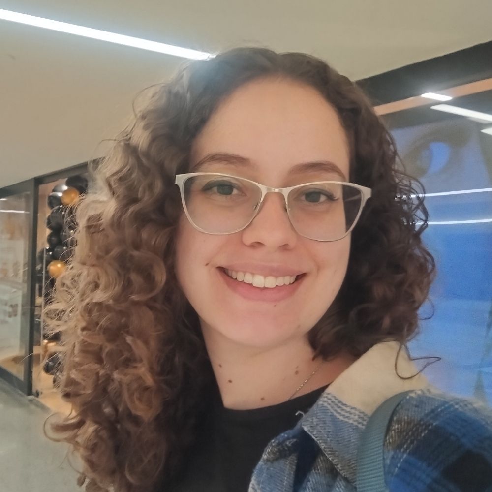 Andréia Fressatti Cardoso