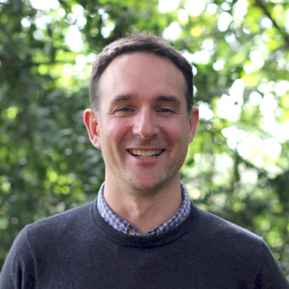 Dr Robin Barfield