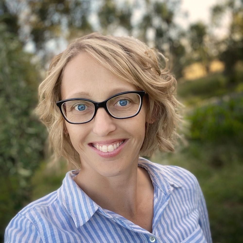 Rachel - The Barefoot Crafter