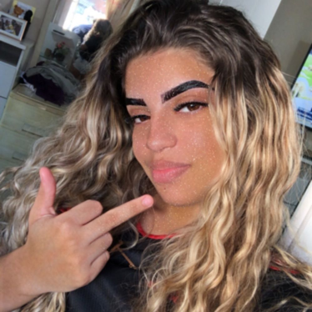 Thamirys Oliveira 
