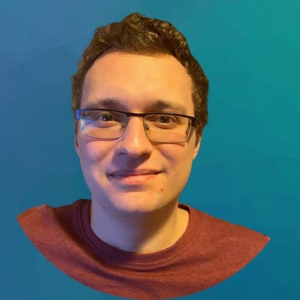 Aleksander "FSGeek" Patschek