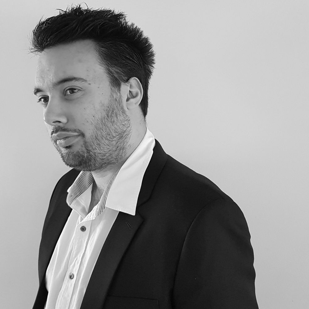 Tarric Brooker aka Avid Commentator