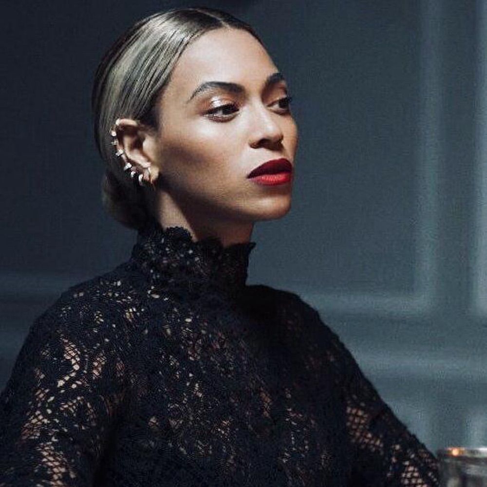 Giselle Knowles 🩸