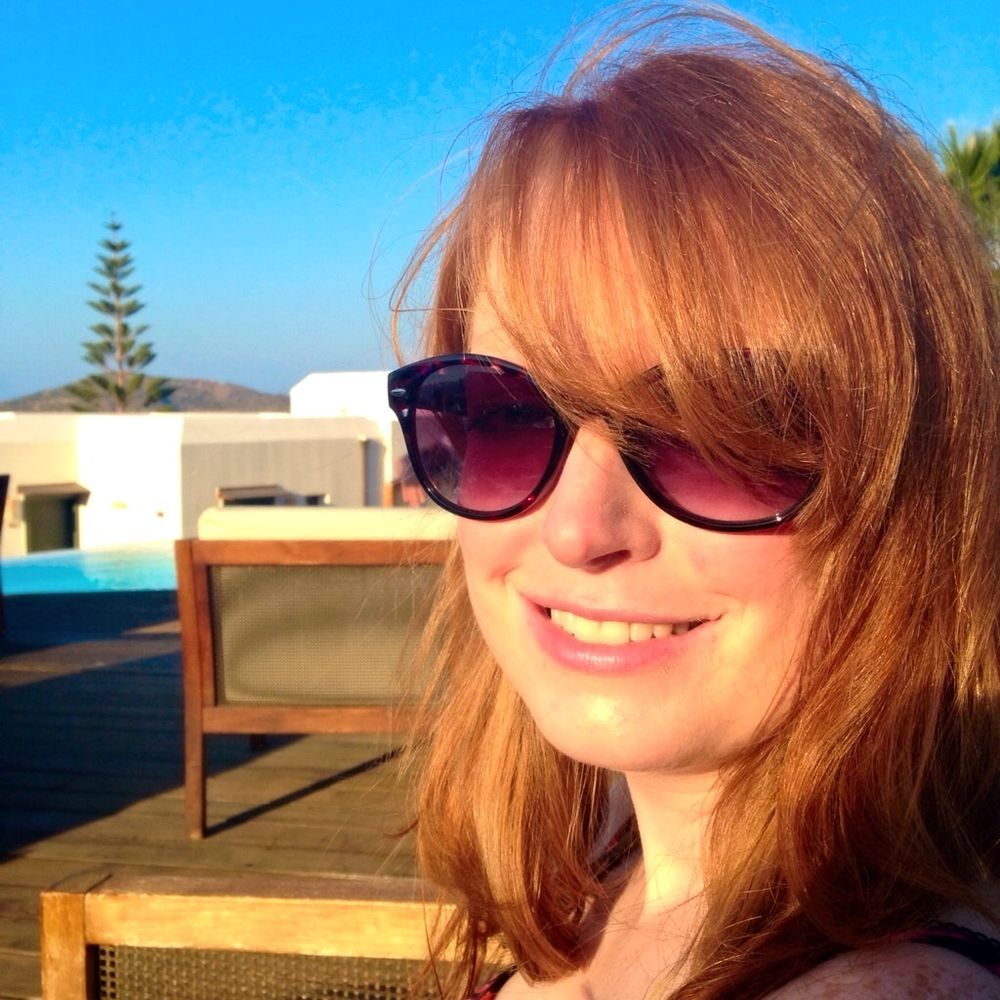 Dr Laura Gray