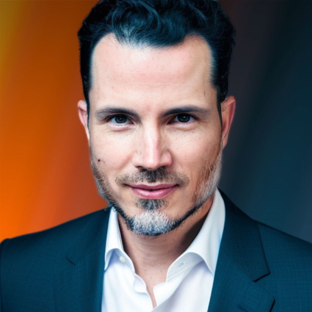Carlos Larracilla