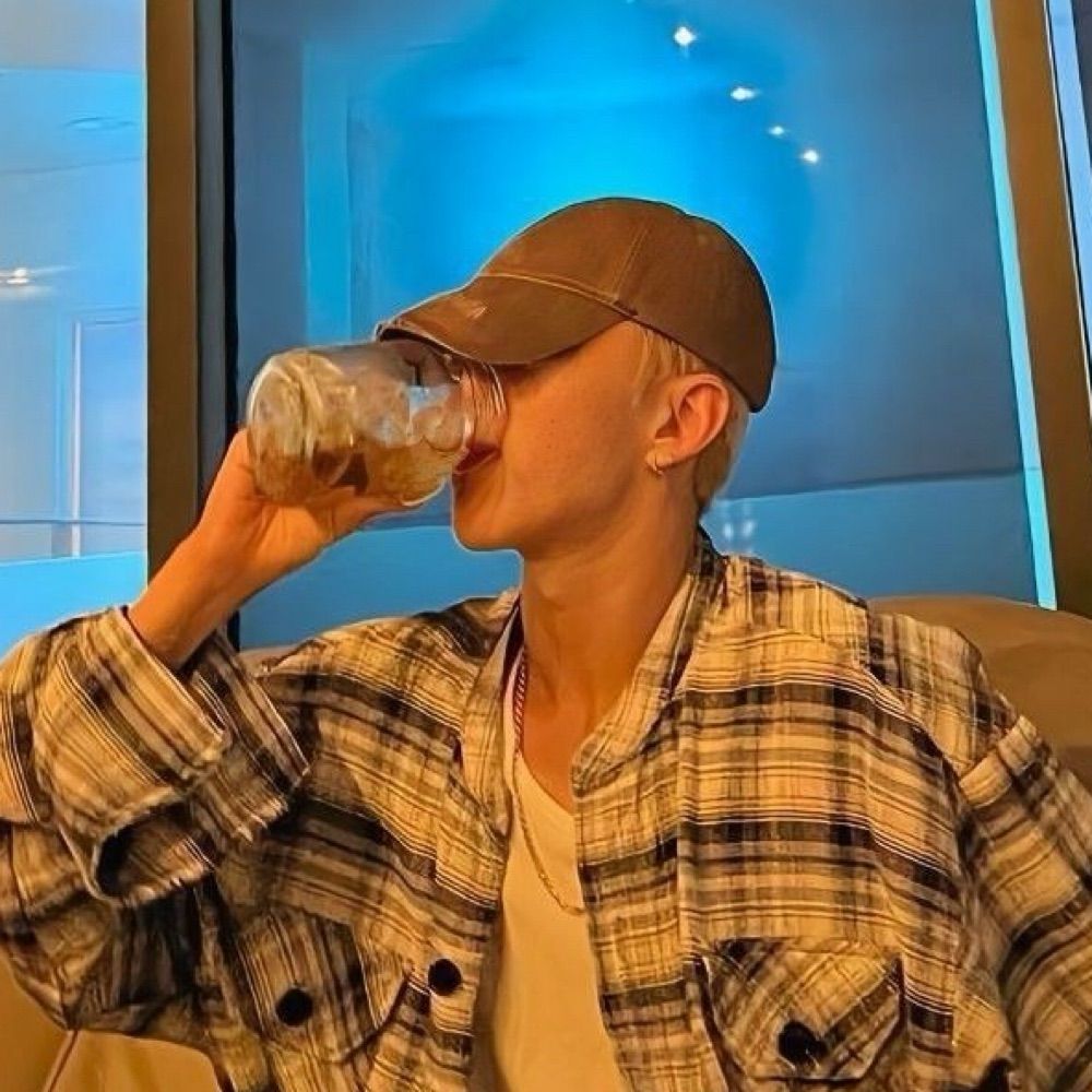 𝑰 𝒍𝒊𝒌𝒆 직선즈