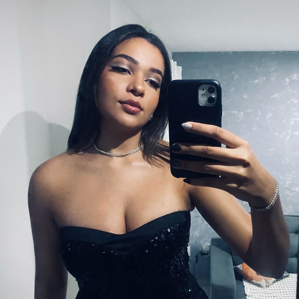 lara duble de paty