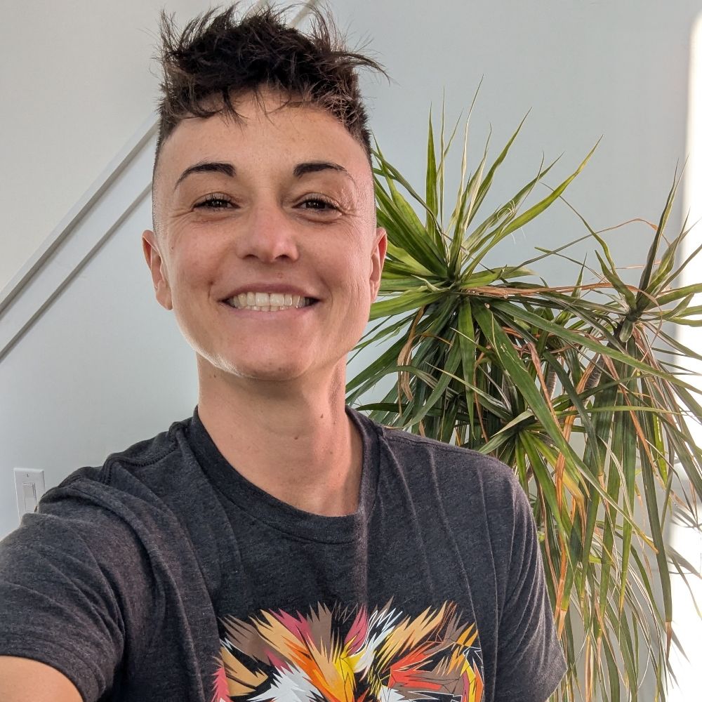 🏳️‍🌈 Caryn Austin