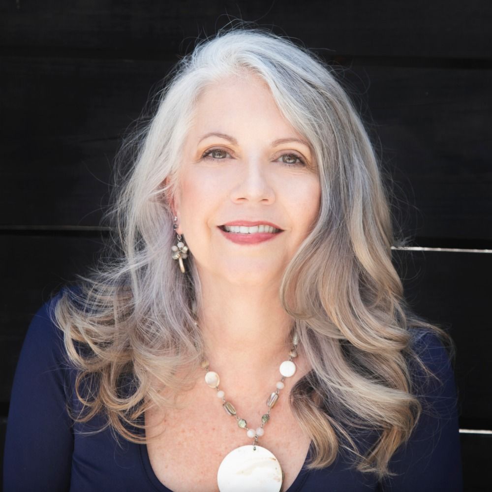 Lynne Marie - Holiday Book Author, RYS Director