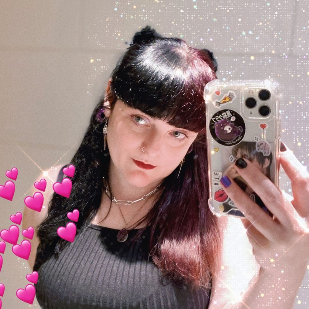 Kittie 🖤🦝