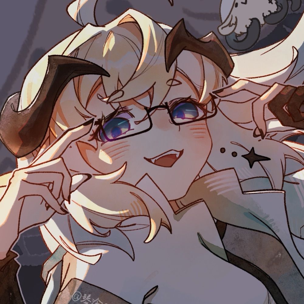 琴泠scarlet