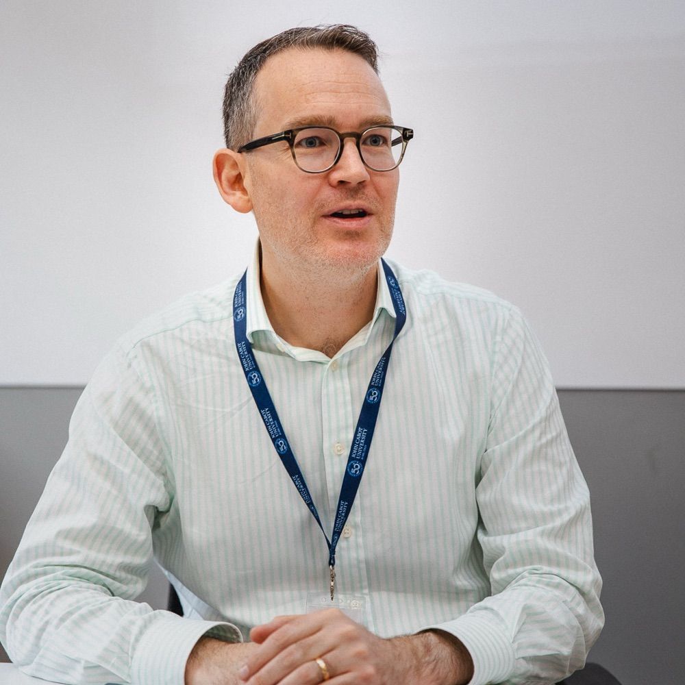 Huw Bennett