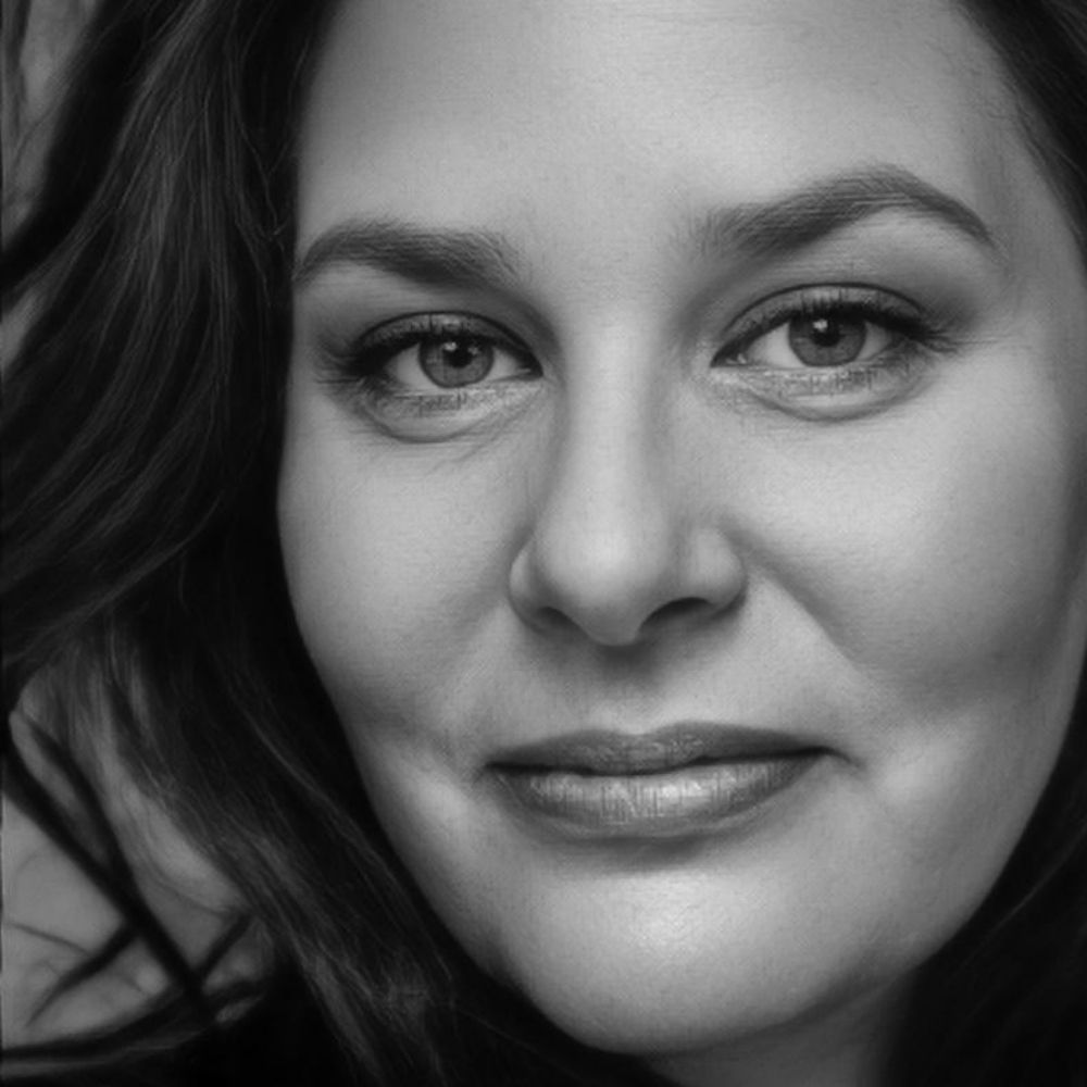 Canilla Enskär - Swedish singer