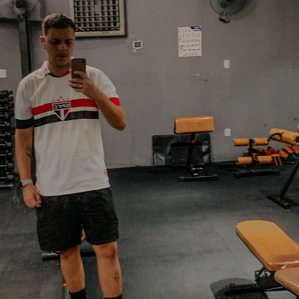 Caio Siqueira 🇾🇪
