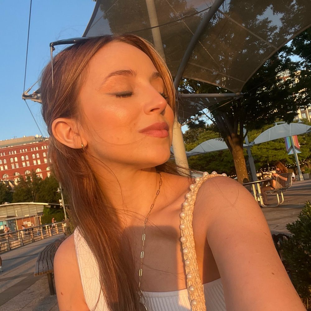 ellie schnitt