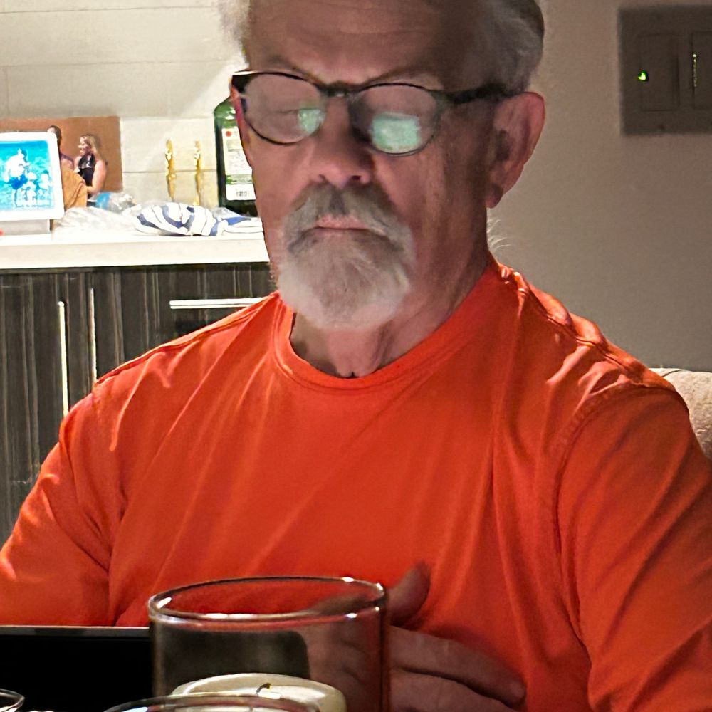 Dennis Bolt
