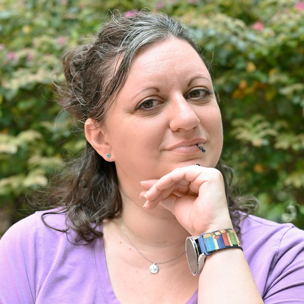 Mallory Wanless | YA & NA Fantasy