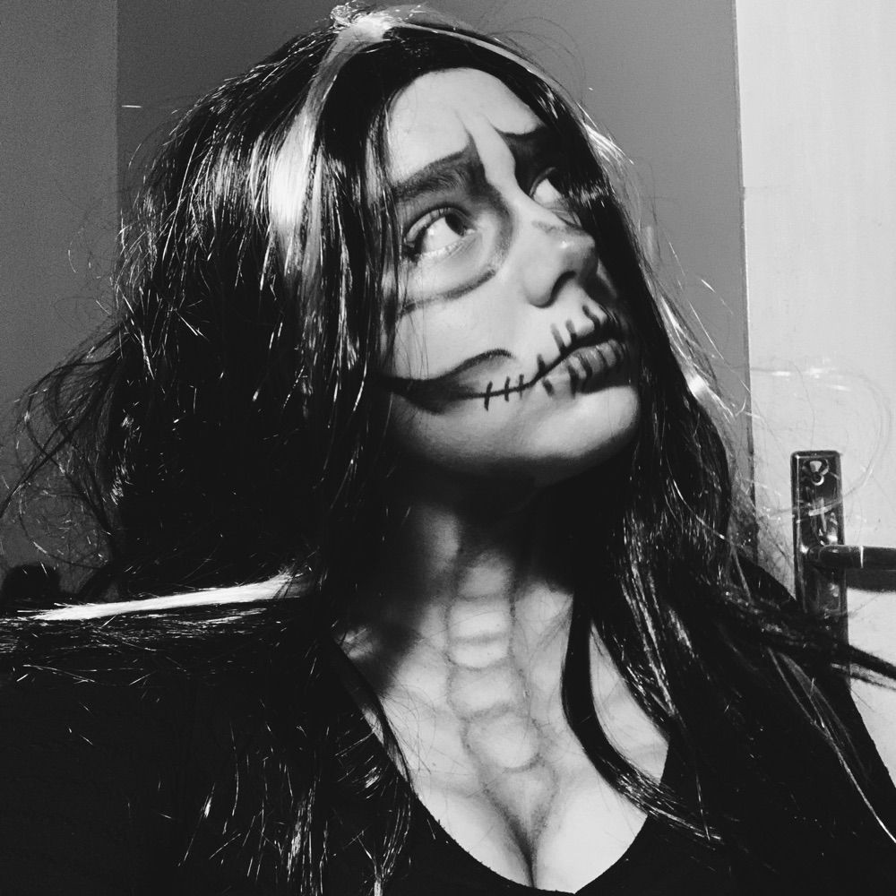 Isabella 👻