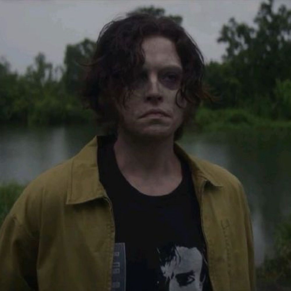 Evan/Adrian 🧟