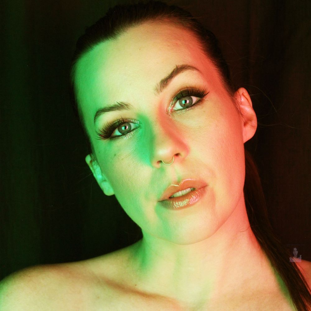 Mistress Macabre