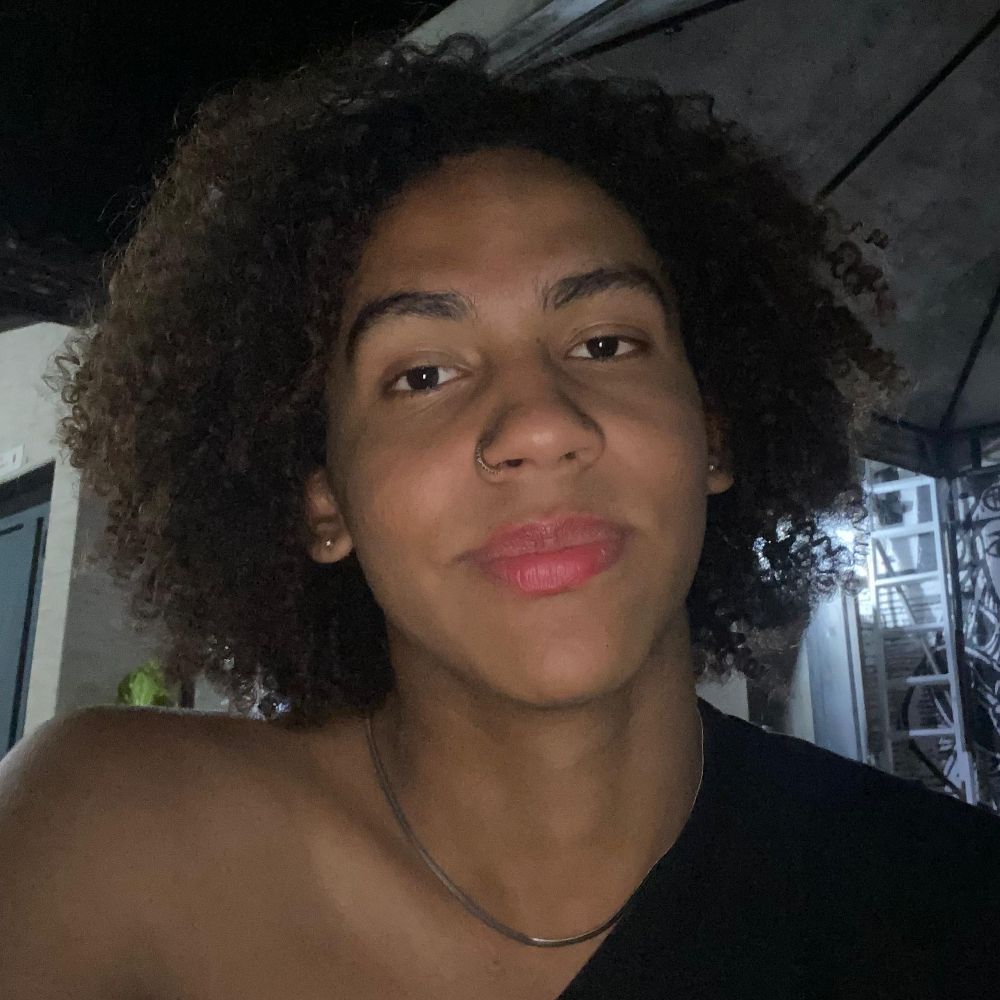 Ministra das Relações Interpessoais🍷