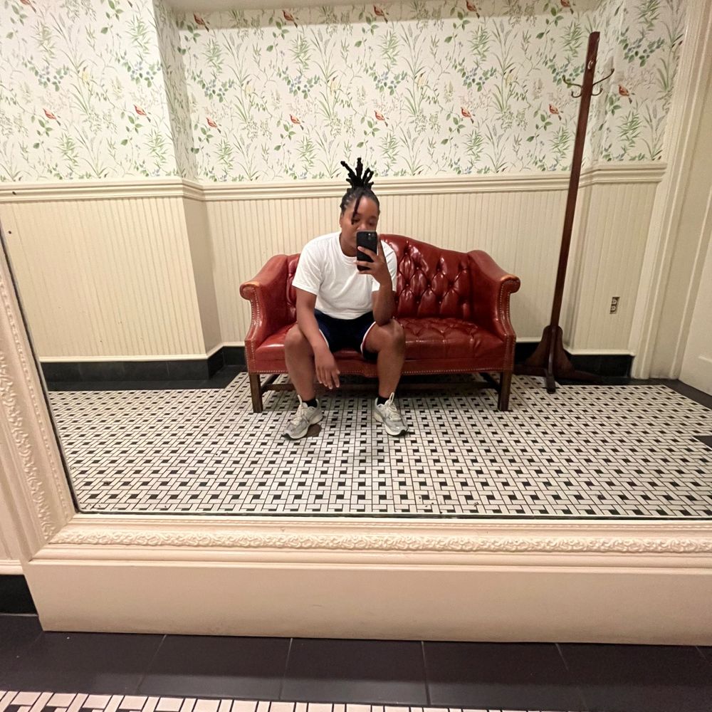 ✌🏾