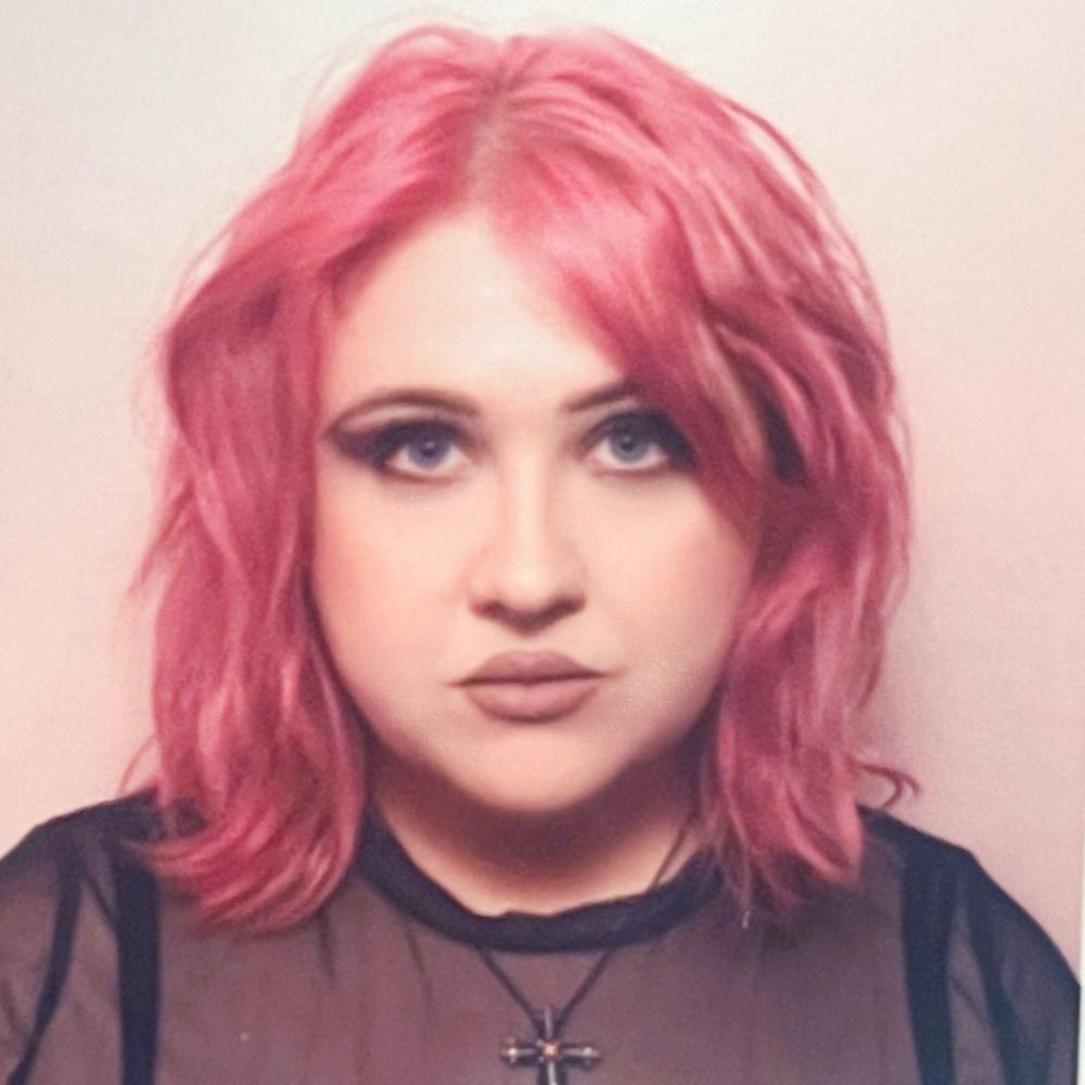 𝔑𝔢𝔩𝔩𝔶👹she/they