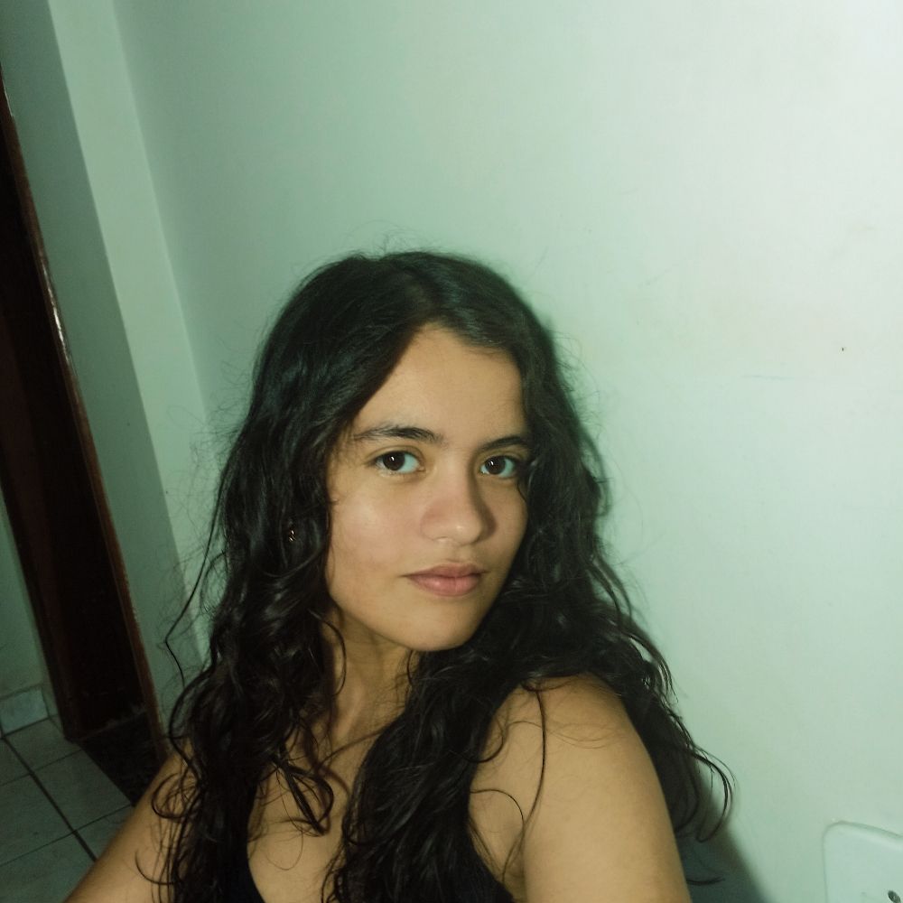 Alice Veiga 