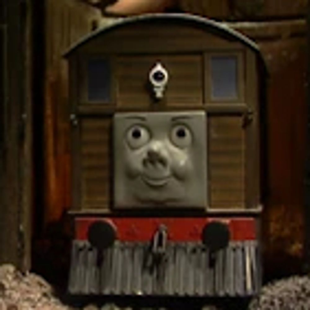 Knapford Station Pilot 🧡💛🤍💙💜