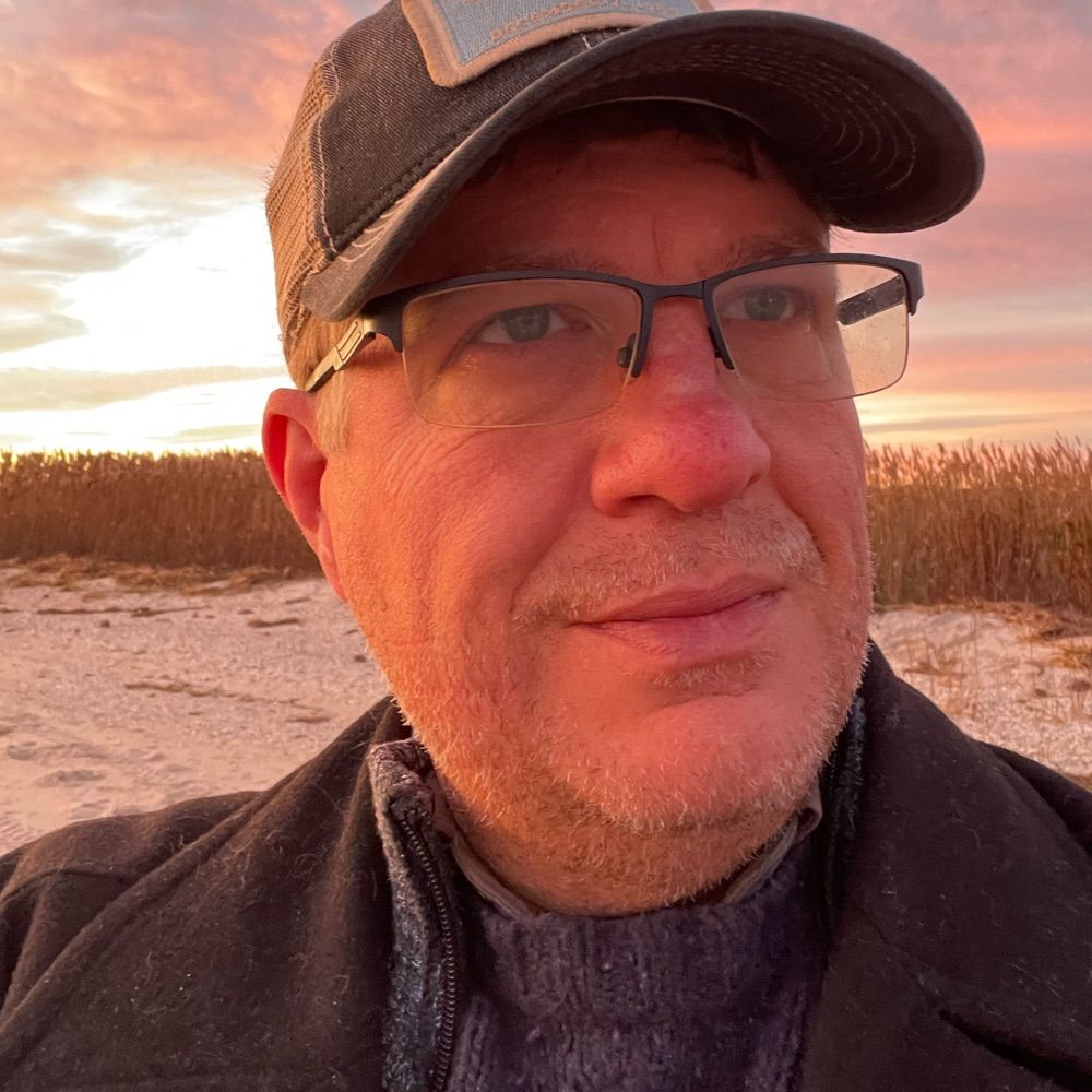 Greg Layton (he/him)