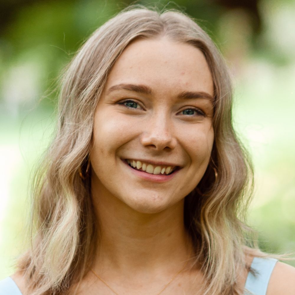 Lucinda Nelson