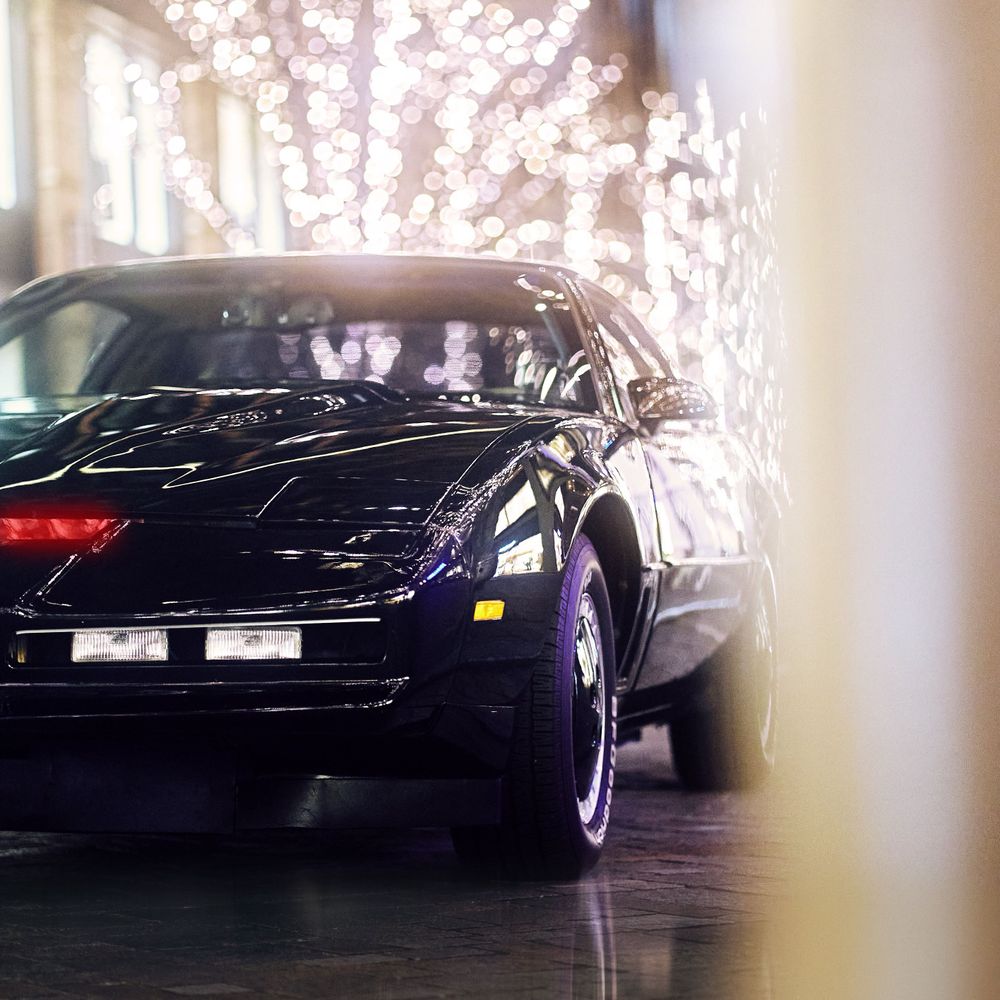 KNIGHT2000