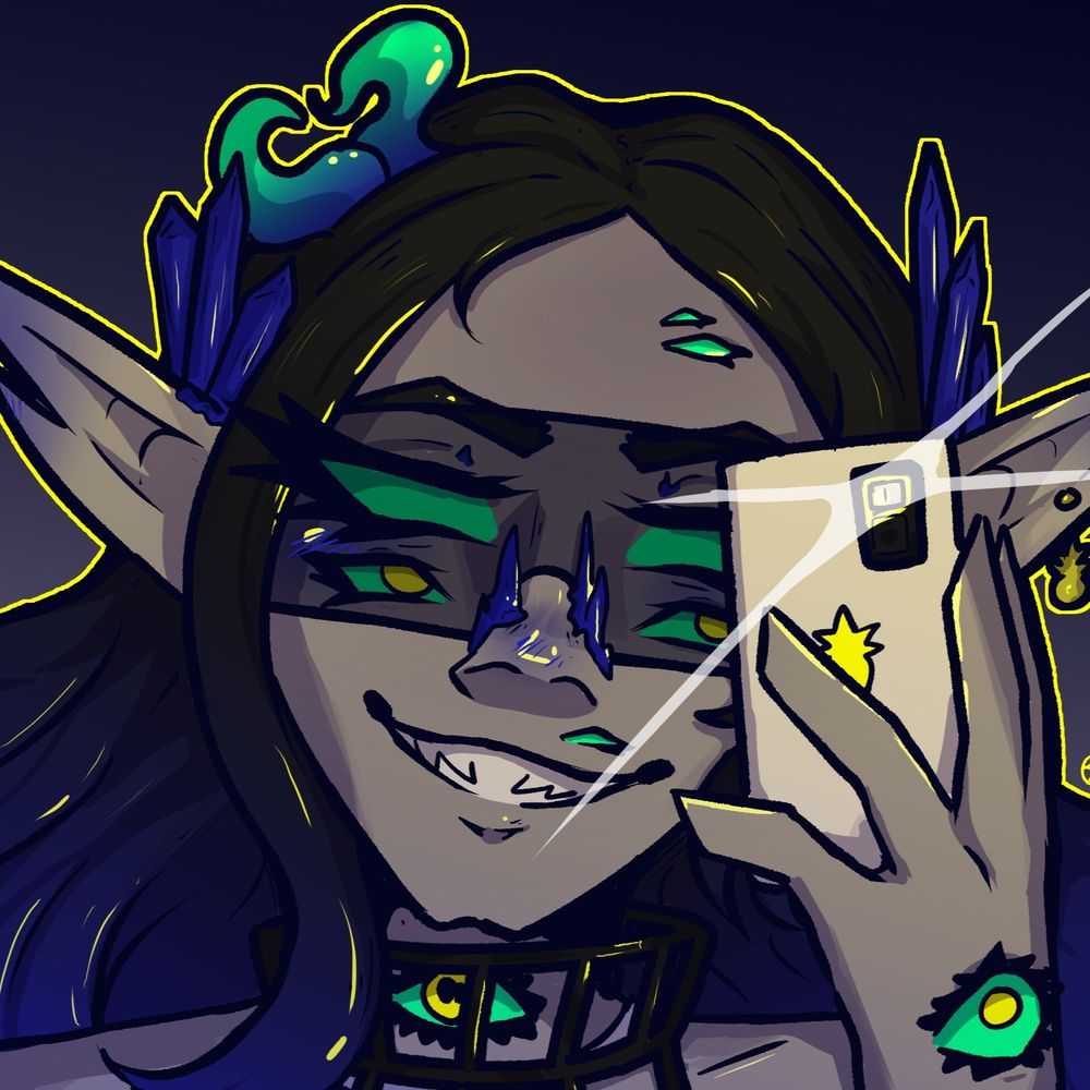 Azur🍍 (They/He)