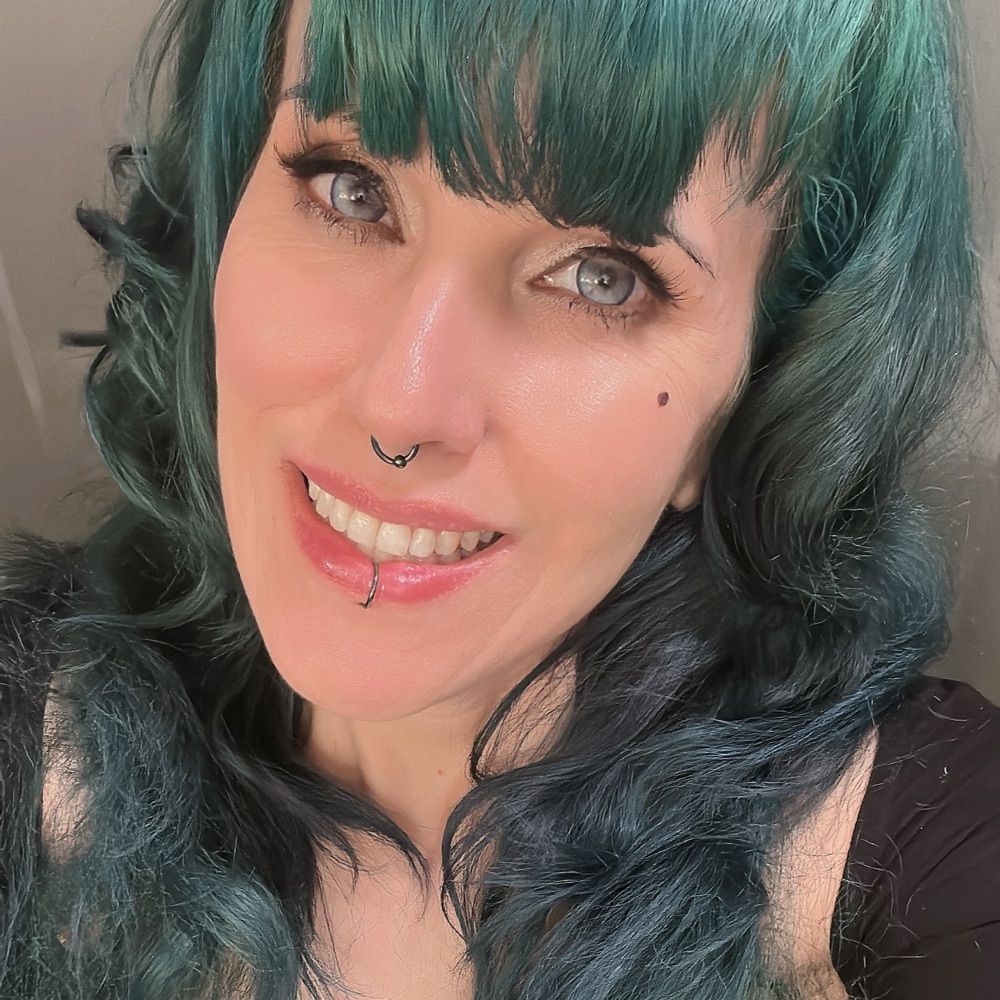 Rachael Tyrell - Artist