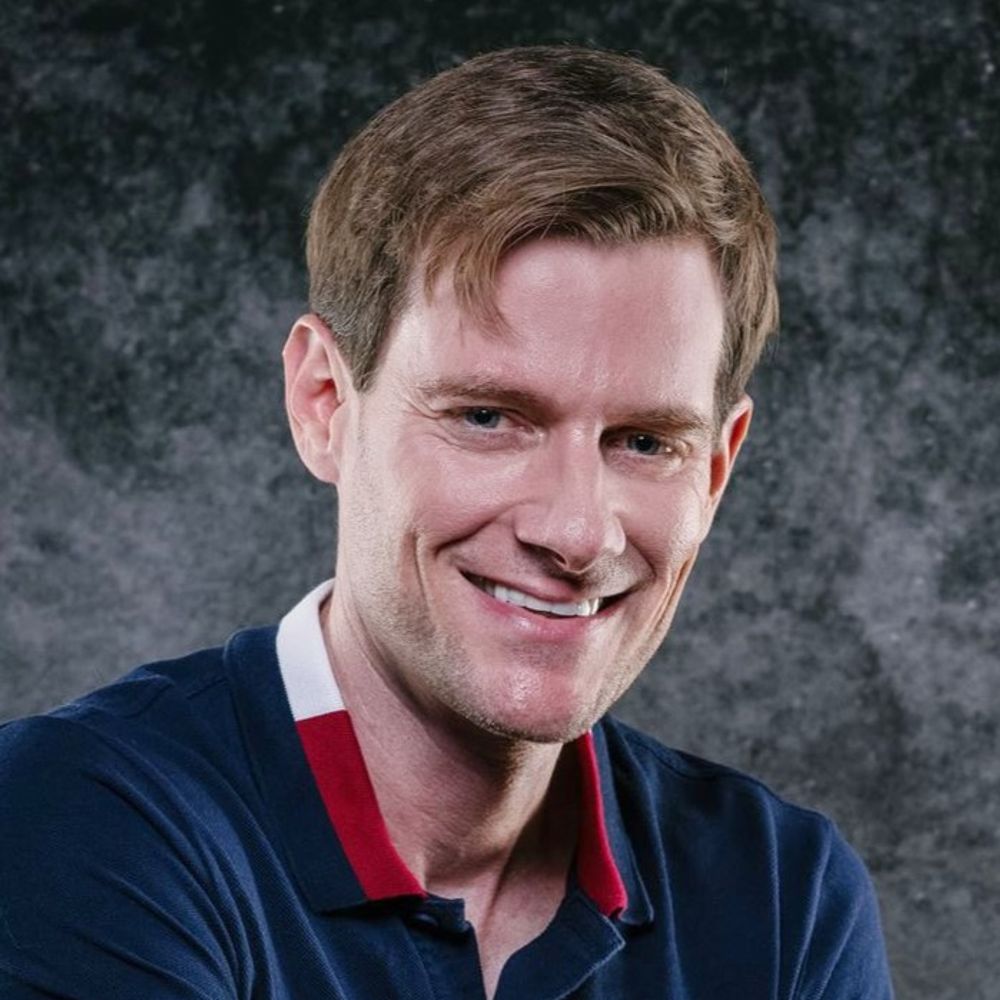 Kris Hartley