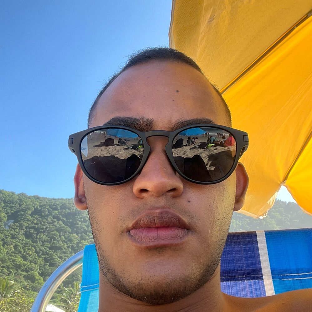 Alex Oliveira