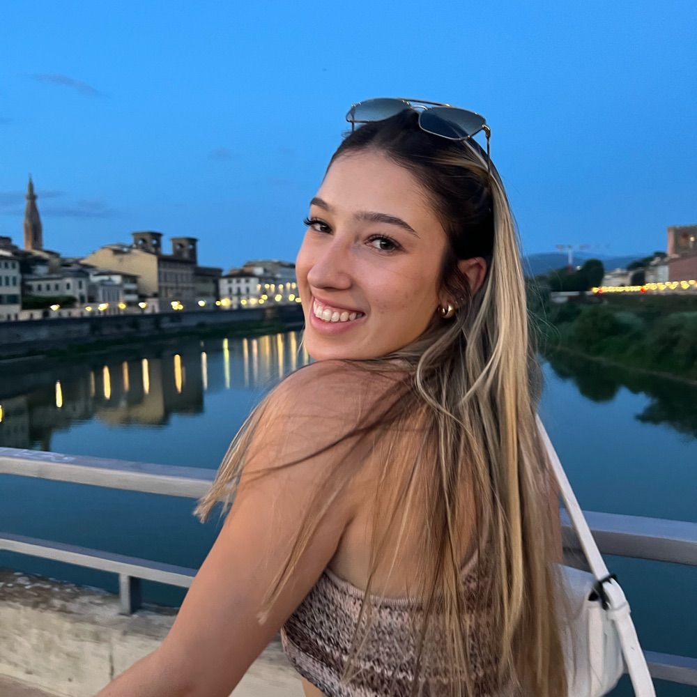 isadora cruz 