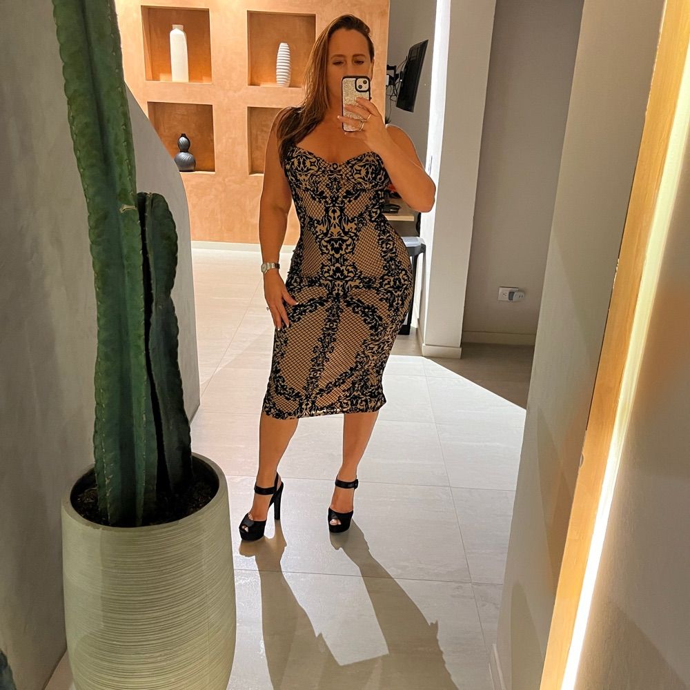 Ms Gina