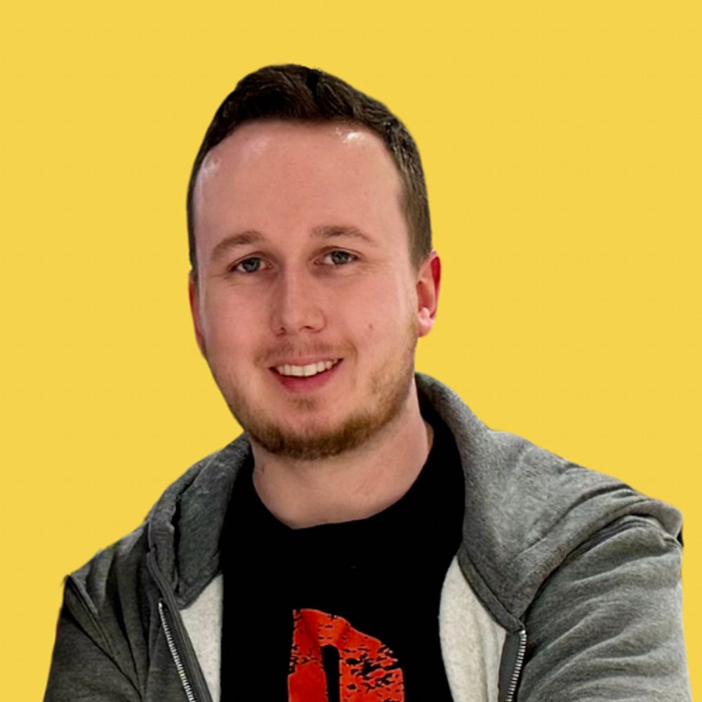 Ross Tweets Games