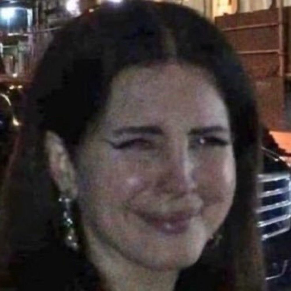 Stefany absoluta gritando AH no esquadrão da moda