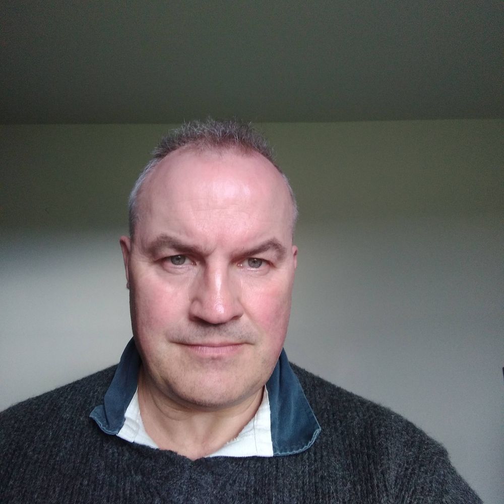 Prof Dave Richards