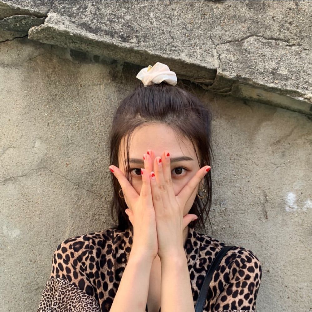 meow 🐝
