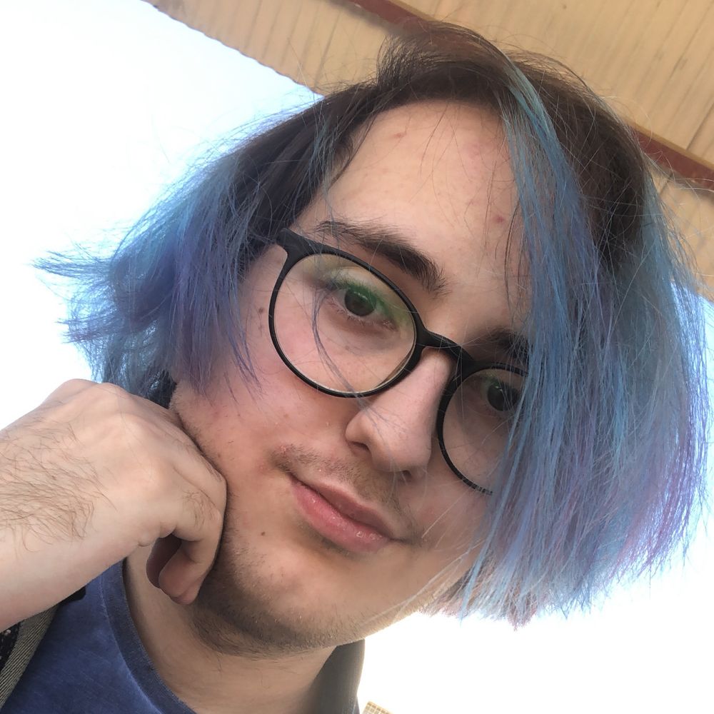 El de lo bitsys raros 🩵 (He/Any)